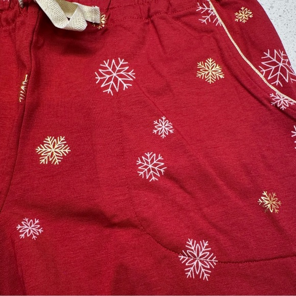 Soma Red Snowflake Print Pajama Shorts NWT - Picture 2 of 6